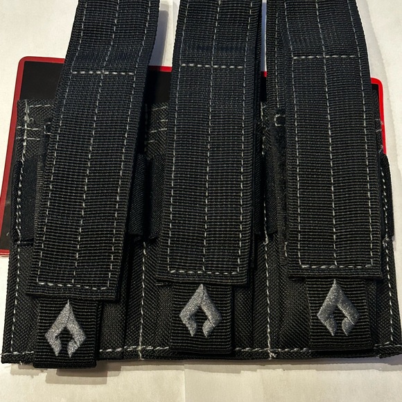 Advance Warrior Solutions Triple Magazine Pouch for Pistols - Black NWOT - Picture 4 of 5